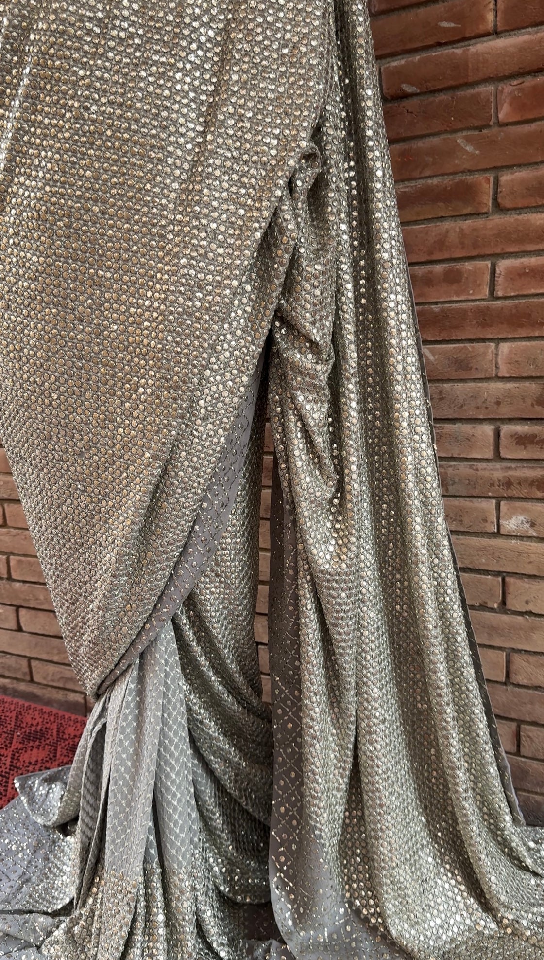 1 CM Check Saree with Silver Mukesh