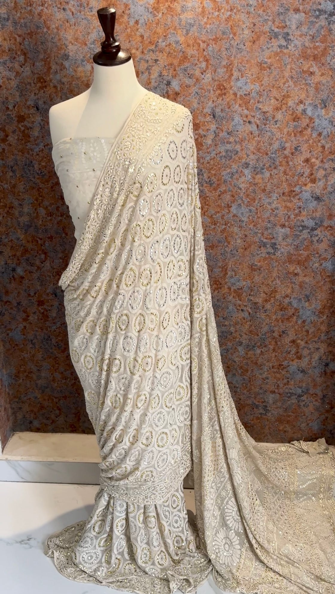 Mahrosh Chikankari Saree