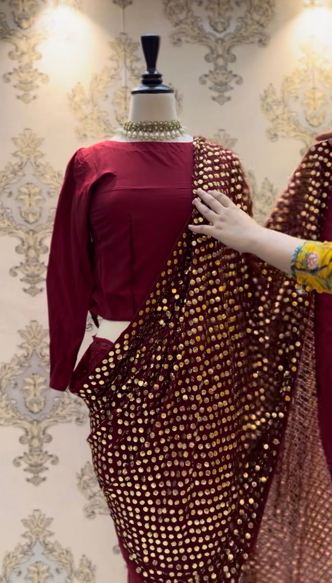 Royale Checks Saree