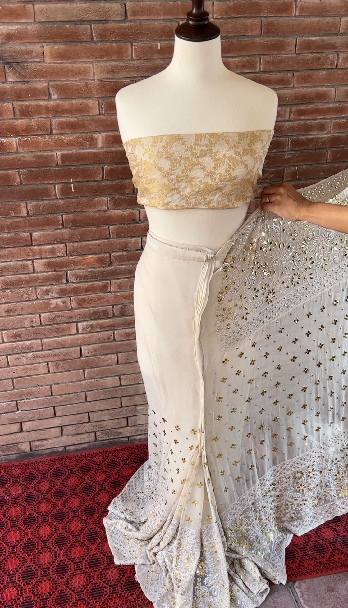 Chikenkari Saree