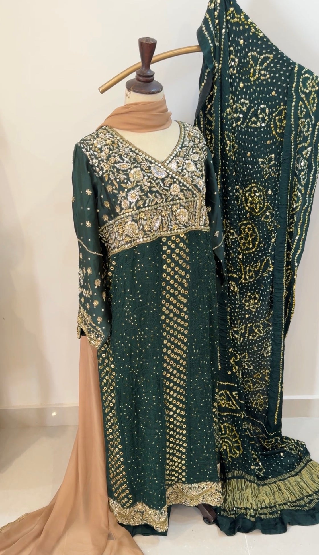 Green Chikankari